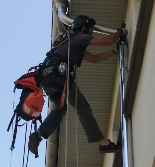 raccordement ou remplacement de descentes pluviales